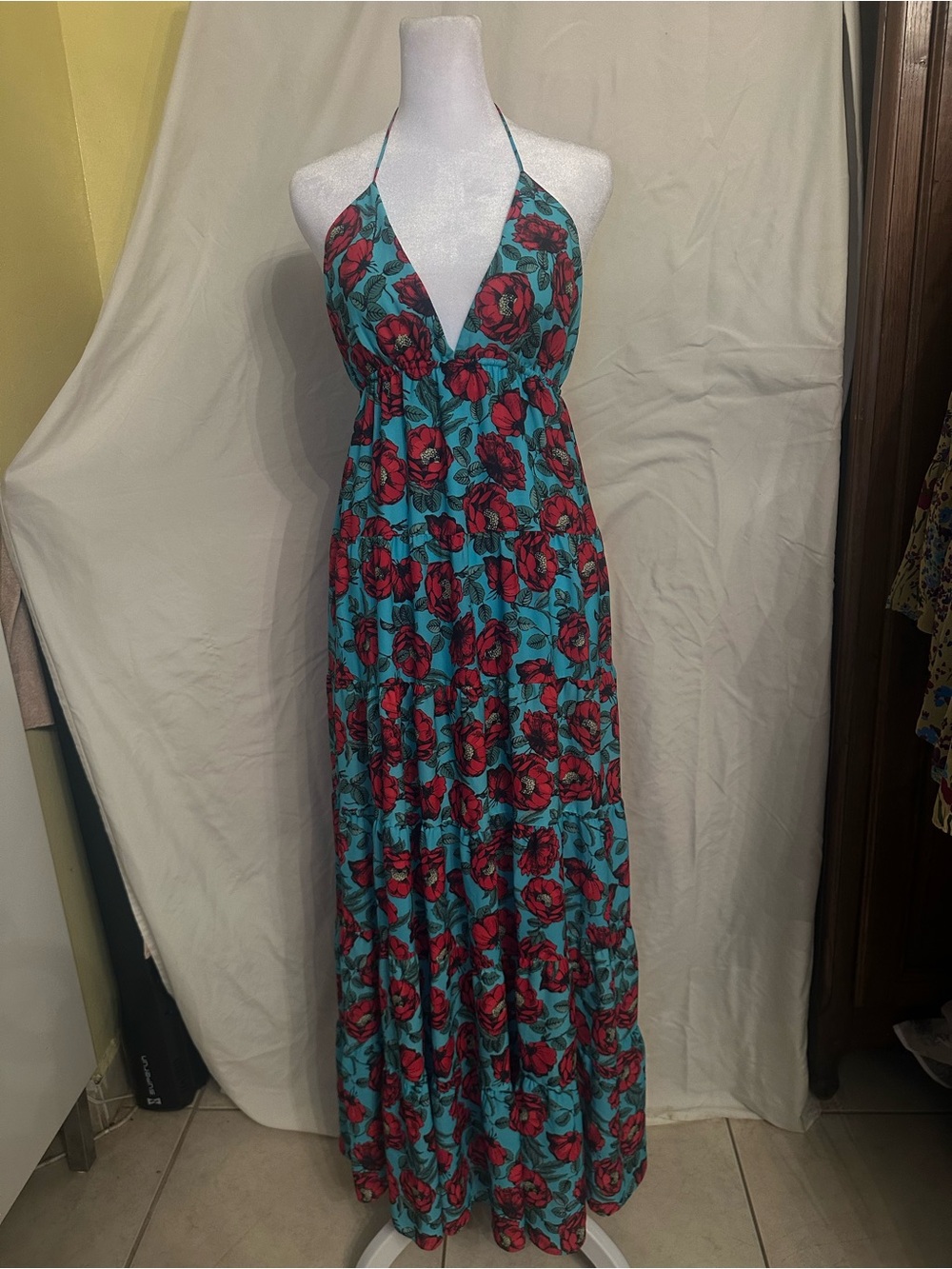 NWOT Alice + Olivia Teal Halter Maxi Dress with Red Floral Print